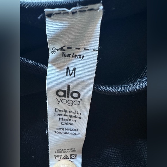 Alo Yoga Body Wave Cut Out Bodysuit // Black // Size M Worn ONCE. - Picture 8 of 9